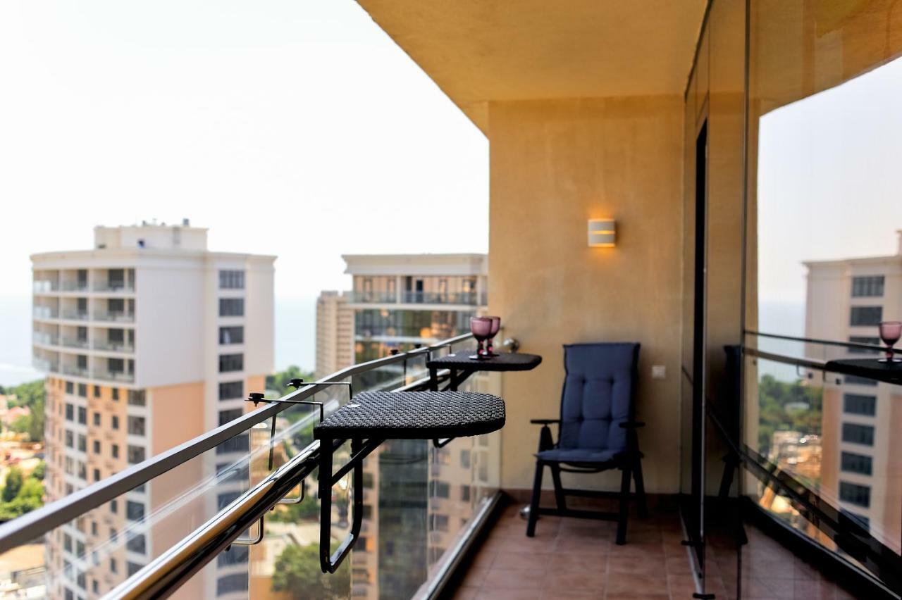 Arcadia Vip Apartments Sea View! Odesa Exterior foto