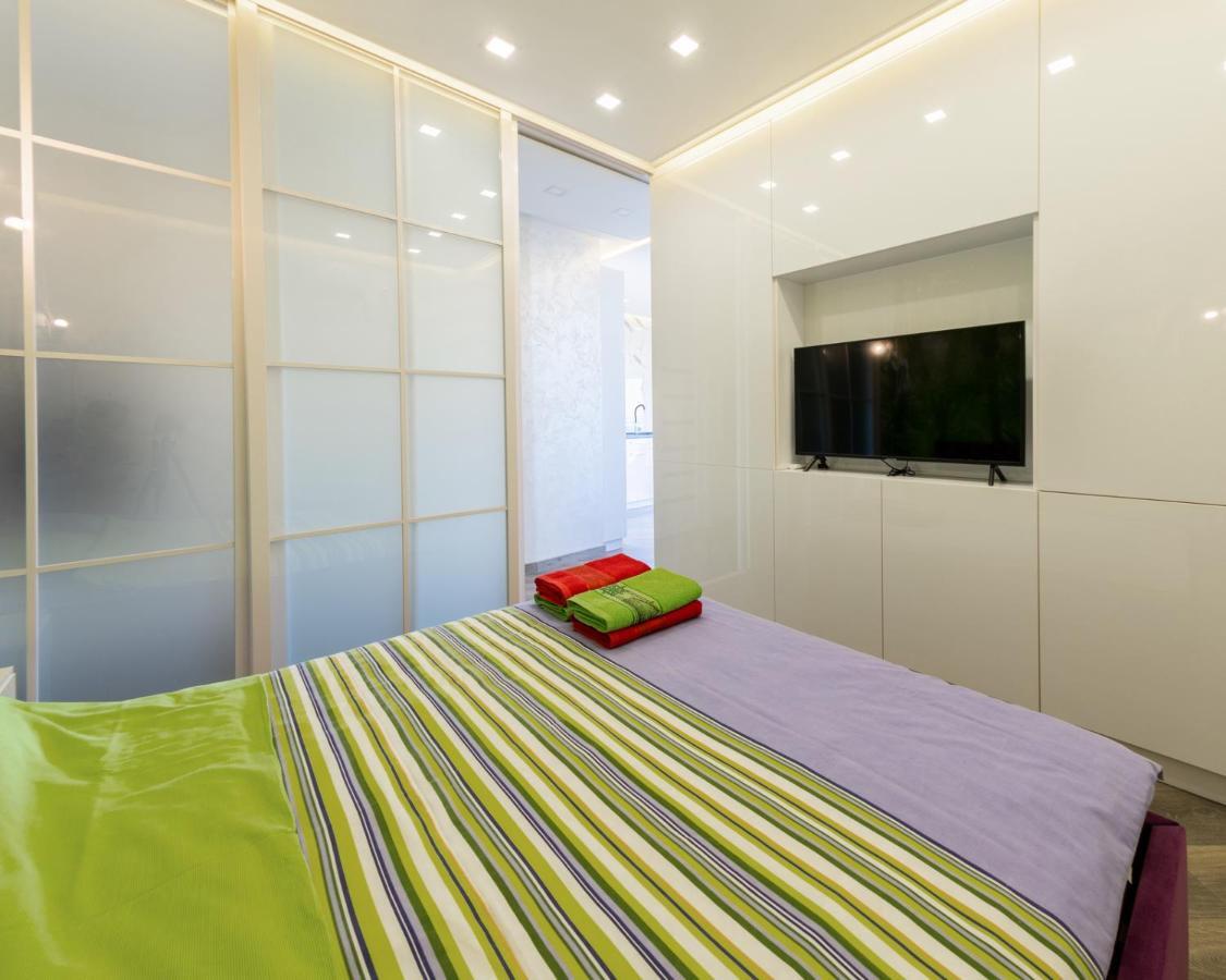 Arcadia Vip Apartments Sea View! Odesa Exterior foto